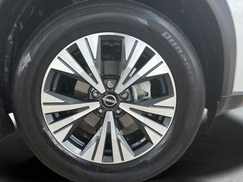 Certified 2023 Nissan Rogue SV w/ SV Premium B Package AWD/4WD image 25