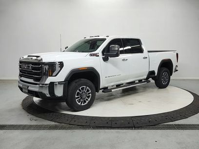 New 2026 GMC Sierra 2500 SLT w/ SLT Premium Package