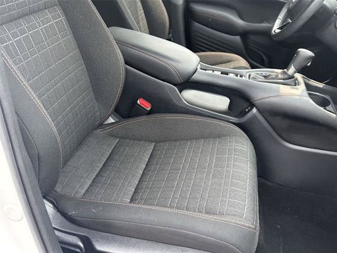 Used 2024 Honda HR-V Sport image 17