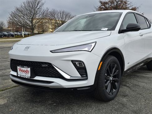 New 2026 Buick Envista Sport Touring image 10