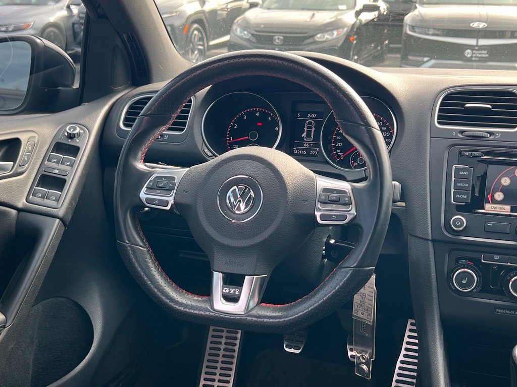 Used 2014 Volkswagen GTI Driver's Edition FWD image 15