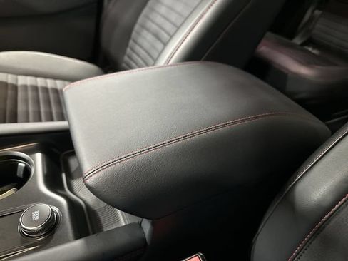 Used 2026 Ford Explorer ST-Line w/ ST-Line Street Pack AWD/4WD image 28