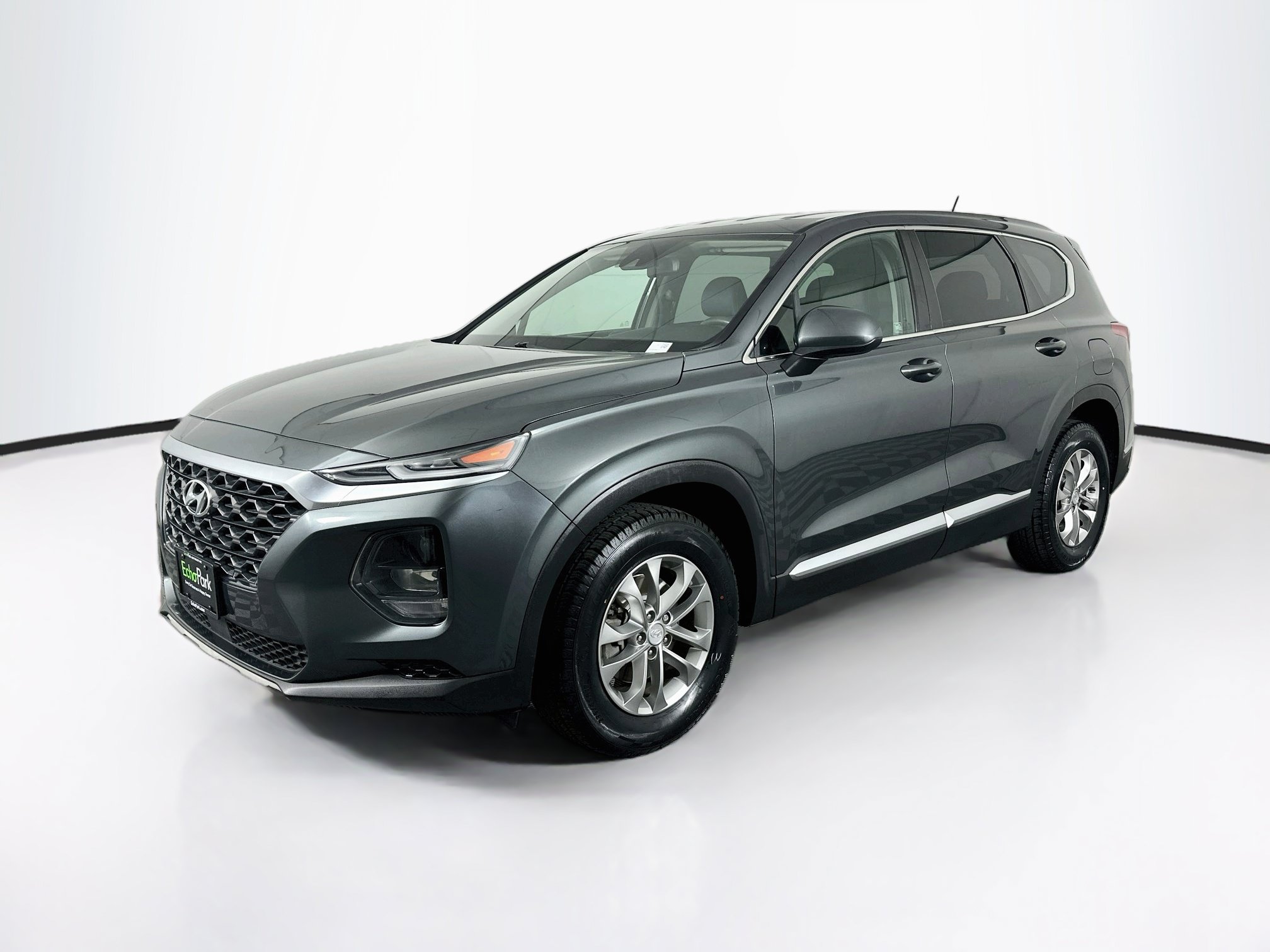 Used 2020 Hyundai Santa Fe SE w/ Cargo Package FWD image 3