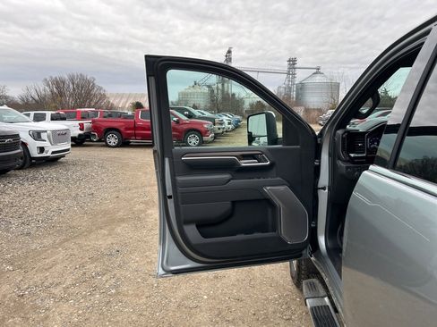 Certified 2025 Chevrolet Silverado 2500 High Country w/ High Country Premium Package image 9