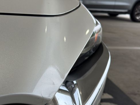 Used 2022 MAZDA MAZDA3 s FWD image 12