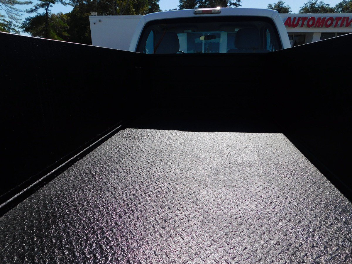 Used 2015 Ford F250 XL RWD image 4