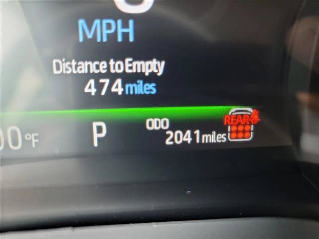 Used 2026 Toyota Sienna XLE FWD image 16