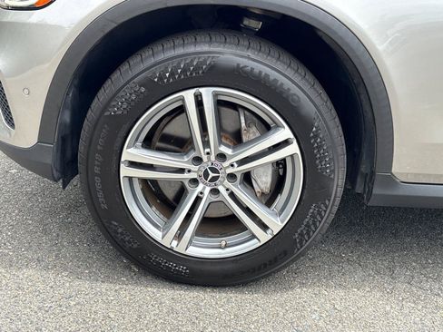 Used 2021 Mercedes-Benz GLC 300 4MATIC image 10