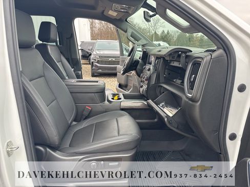 Used 2022 Chevrolet Silverado 3500 LTZ w/ LTZ Convenience Package image 87