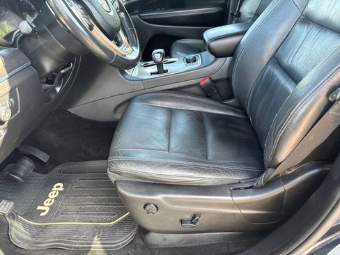 Used 2015 Jeep Grand Cherokee Limited AWD/4WD image 16