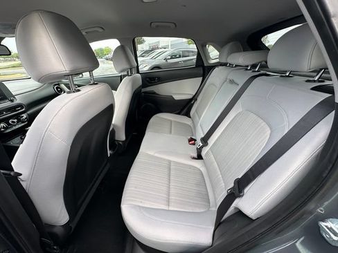 Used 2023 Hyundai Kona SEL AWD/4WD image 26