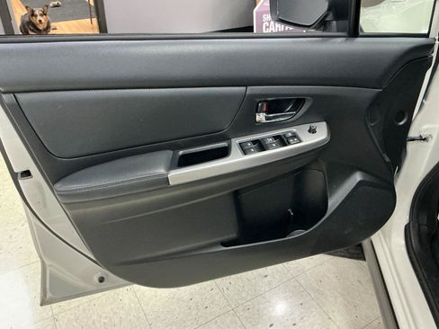 Used 2015 Subaru Crosstrek 2.0i Limited w/ Popular Package #2 AWD/4WD image 11