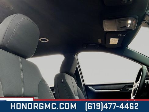 Used 2025 GMC Acadia Elevation image 28