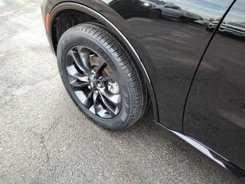Used 2025 Dodge Durango GT image 21