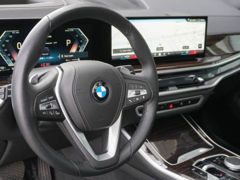 Certified 2026 BMW X5 sDrive40i image 9