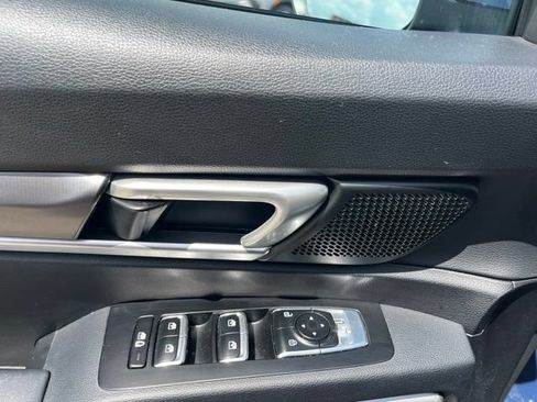 Used 2023 Kia Telluride S w/ S Sunroof Package FWD image 13