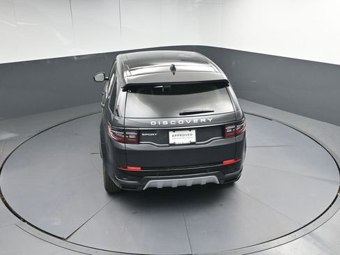 Used 2025 Land Rover Discovery Sport S image 31