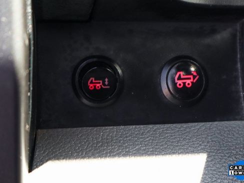 Used 2017 Ford F550 2WD Crew Cab Super Duty image 20