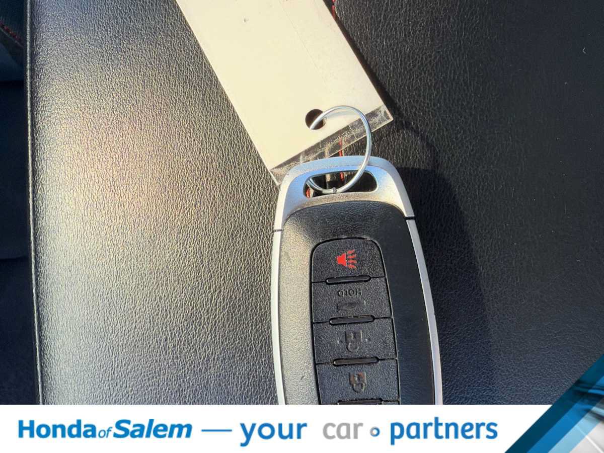 Used 2025 Nissan Sentra SR FWD image 20