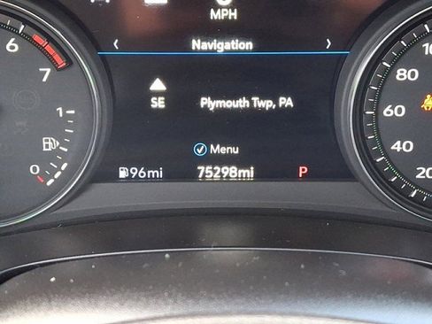 Used 2019 Cadillac XT4 Premium Luxury AWD/4WD image 22