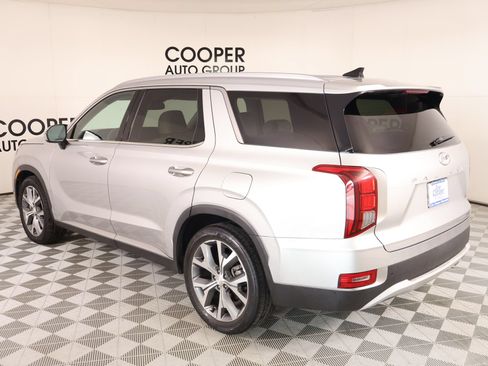 Used 2022 Hyundai Palisade SEL w/ 8P Bench Seat Package FWD image 25
