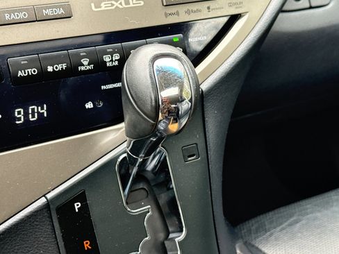Used 2015 Lexus RX 450h AWD image 16