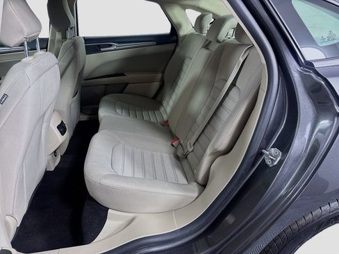 Used 2020 Ford Fusion SE w/ Fleet SE Value Package FWD image 22