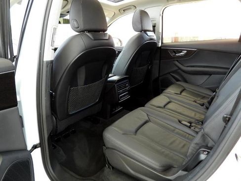 Used 2023 Audi Q7 3.0T Premium Plus w/ Premium Plus Package image 40