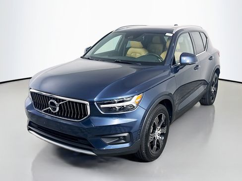 Used 2020 Volvo XC40 T5 Inscription image 4