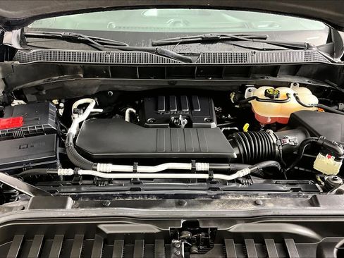 Certified 2022 Chevrolet Silverado 1500 Custom RWD image 28