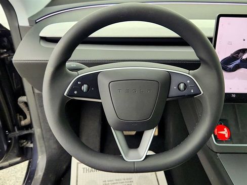 Used 2026 Tesla Model Y 2WD image 12
