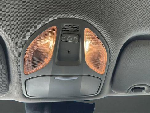 Used 2018 Hyundai Santa Fe SE FWD image 26