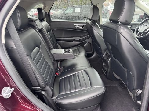 Used 2023 Ford Edge SEL w/ Convenience Package image 29