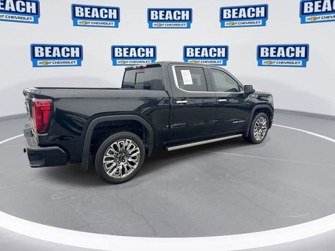 Used 2025 GMC Sierra 1500 Denali Ultimate image 8