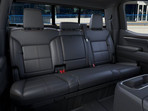 New 2026 Chevrolet Silverado 1500 High Country w/ High Country Premium Package AWD/4WD image 17