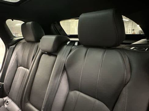 Used 2018 Land Rover Range Rover Evoque SE Premium AWD/4WD image 16