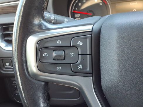 Used 2021 Chevrolet Tahoe Z71 w/ Luxury Package AWD/4WD image 36