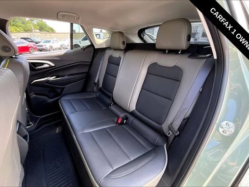 Used 2025 Chevrolet Trax ACTIV w/ Driver Confidence Package FWD image 6