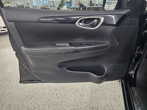 Used 2019 Nissan Sentra SV w/ Special Edition Package image 26