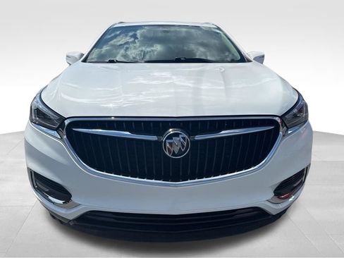 Used 2019 Buick Enclave Essence FWD image 3