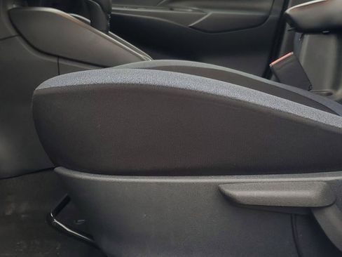 Used 2023 Nissan Versa SV image 12