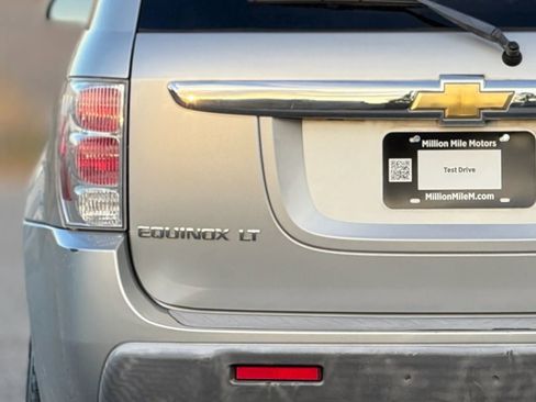 Used 2006 Chevrolet Equinox LT image 13