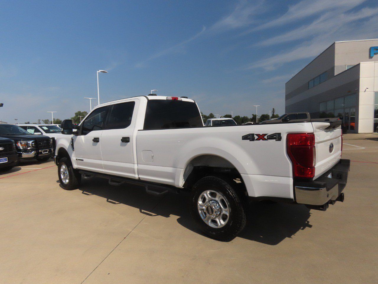 Used 2022 Ford F350 XLT w/ XLT Value Package AWD/4WD image 16