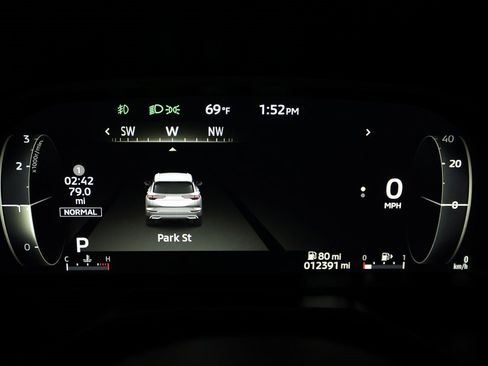 Used 2025 Mitsubishi Outlander AWD image 21