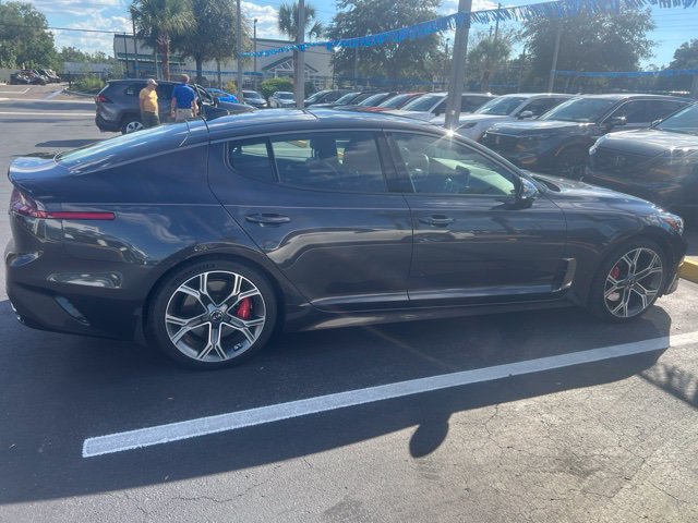 Used 2021 Kia Stinger GT2 RWD image 2