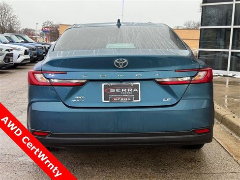 Used 2025 Toyota Camry LE w/ Convenience Package image 4