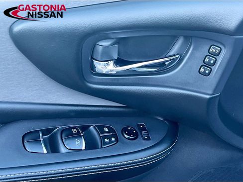 Used 2024 Nissan Murano SL image 23