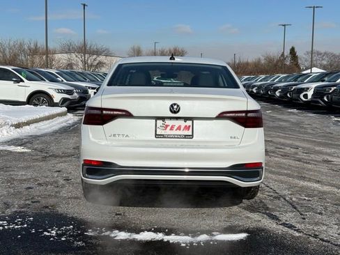 Used 2023 Volkswagen Jetta SEL image 6