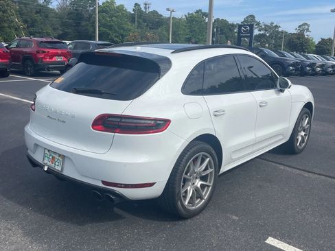 Used 2018 Porsche Macan Turbo AWD/4WD image 3