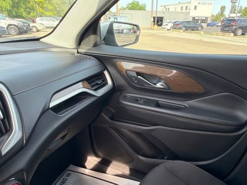 Used 2018 GMC Terrain SLE w/ Driver Convenience Package AWD/4WD image 32